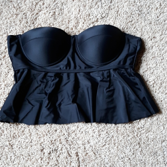 Cupshe Other - Strapless bikini top
